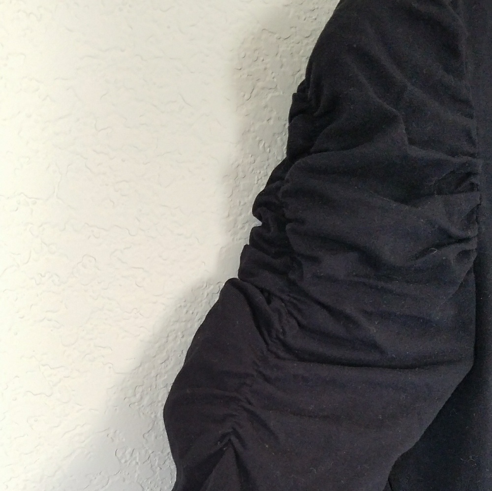 Forever 21 Black Ruched Sleeve Blouse - Picture 5 of 7